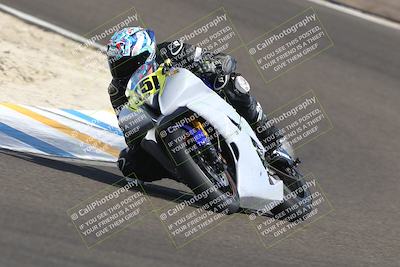 media/Oct-12-2025-CRA (Sun) [[e621380112]]/Races/Race 9/